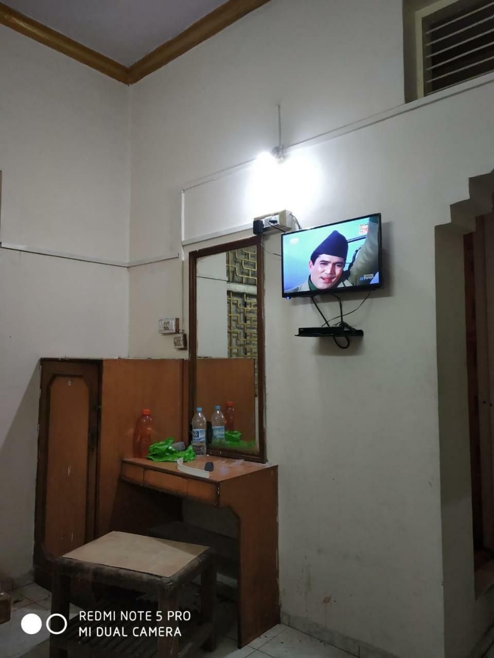Hotel Uttam Nivas Ahmedabad Luaran gambar